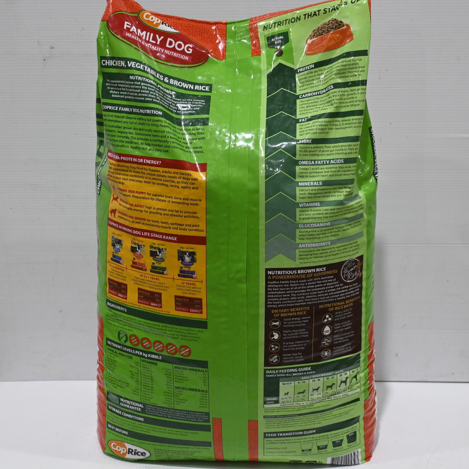 Coprice Family Dog 22kg Bonus Bag